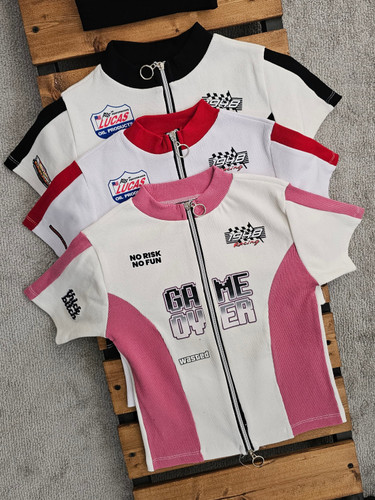 کراپ اسپرت زنانه مدل دو زیپ کد ۰۰۶