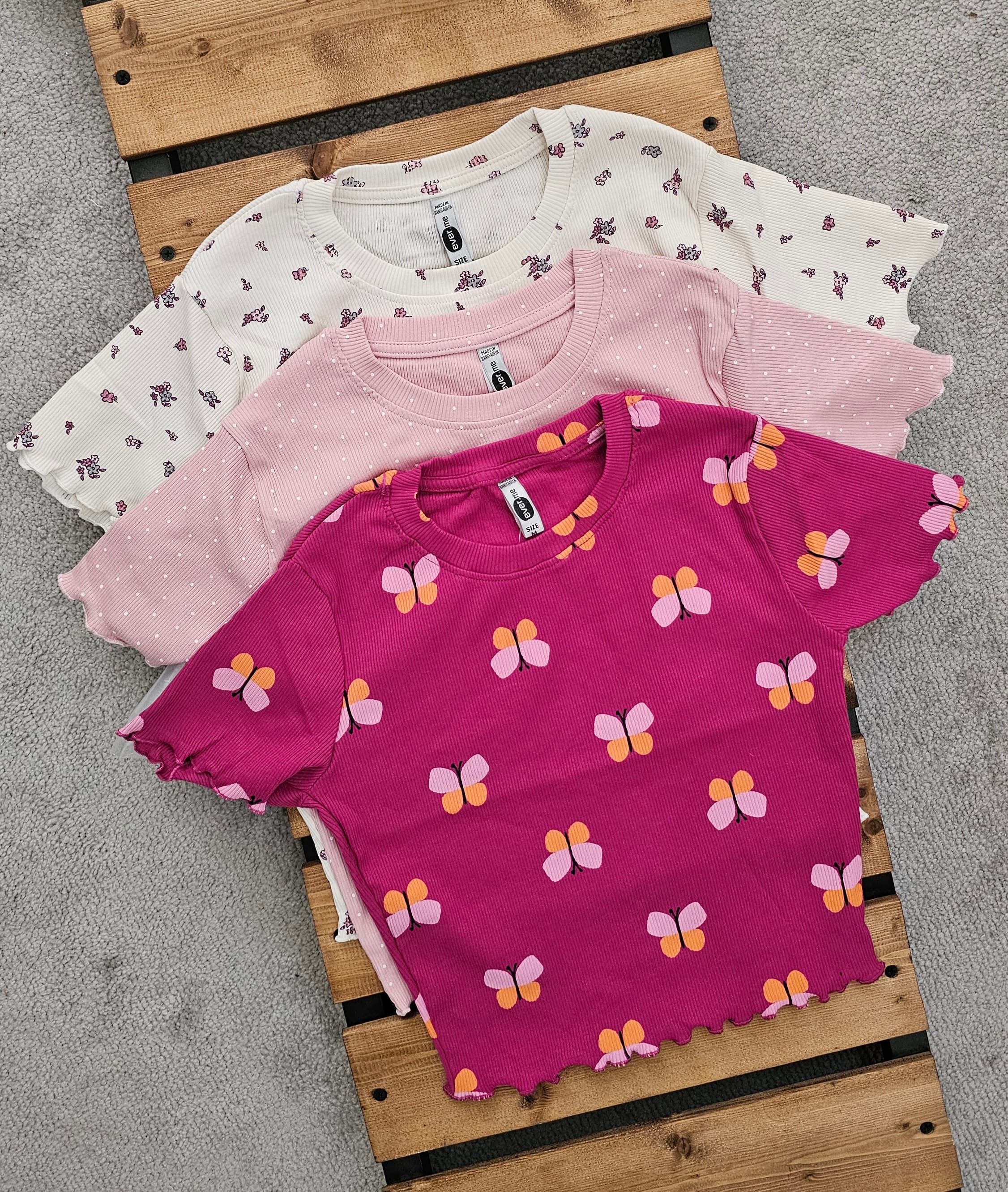 کراپ فانتزی زنانه کد ۰۸۳