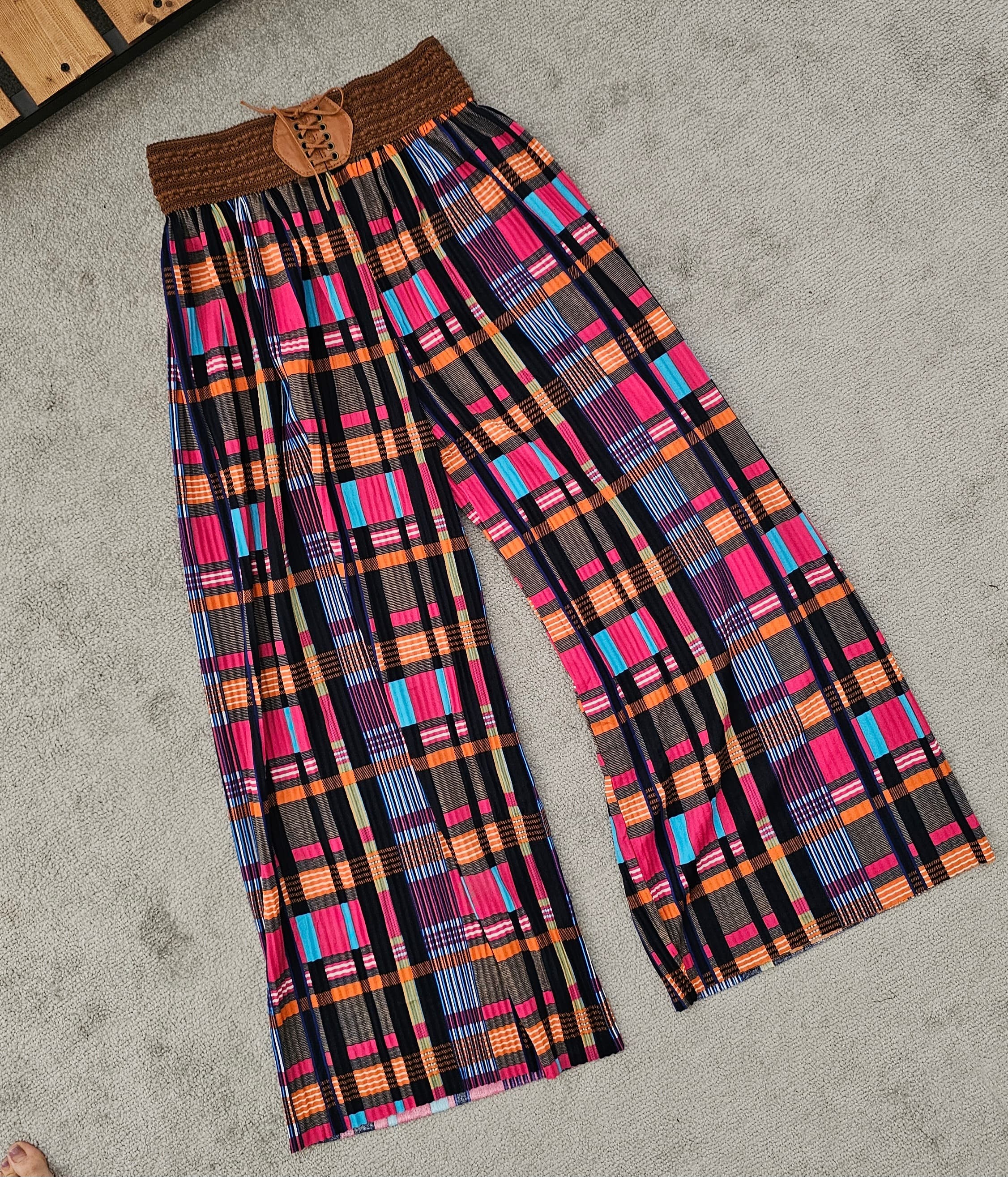 شلوار نخی زنانه مدل چهارخونه کد ۰۸۹