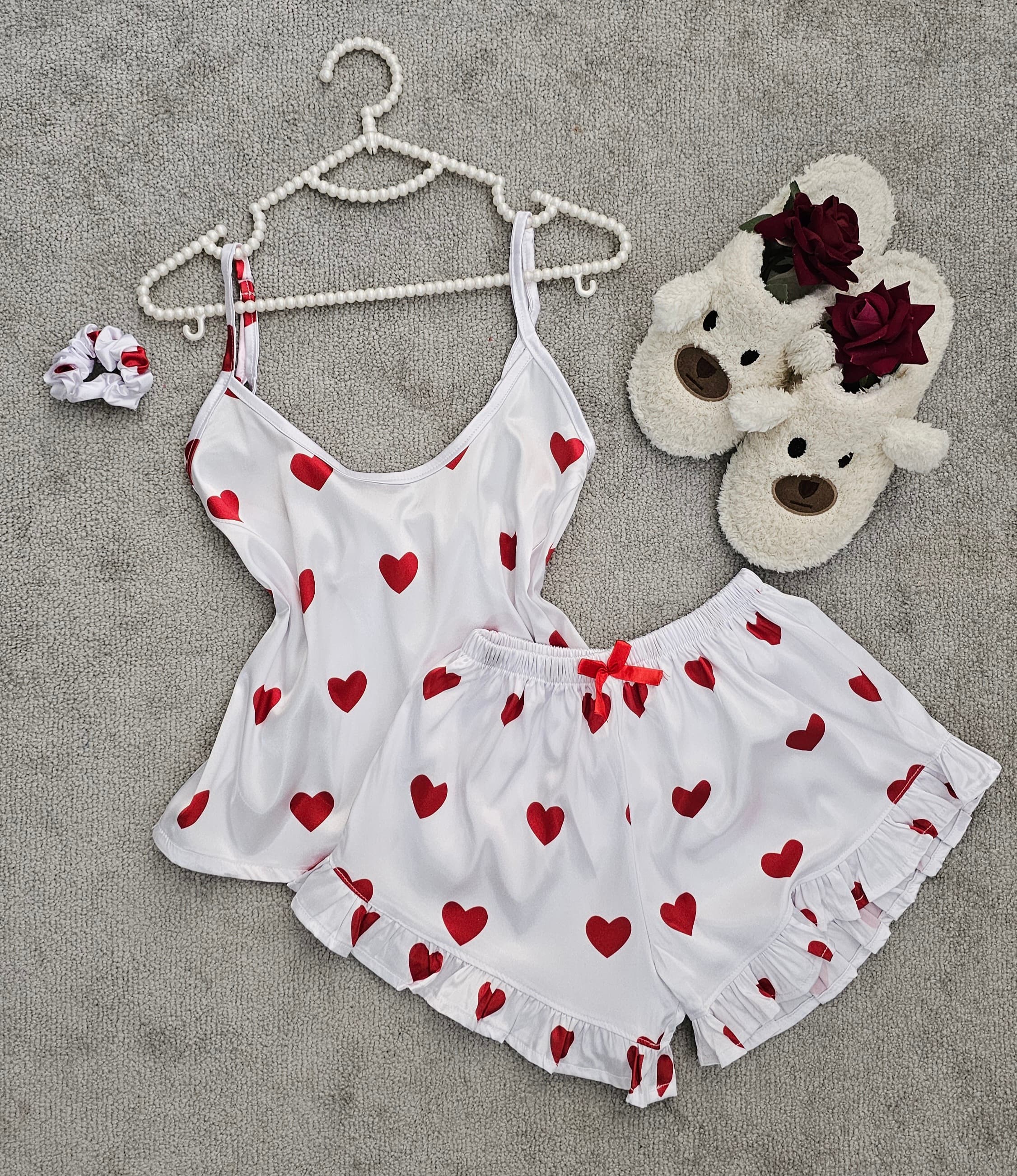 ست خواب زنانه مدل قلب قلبی کد ۰۹۹