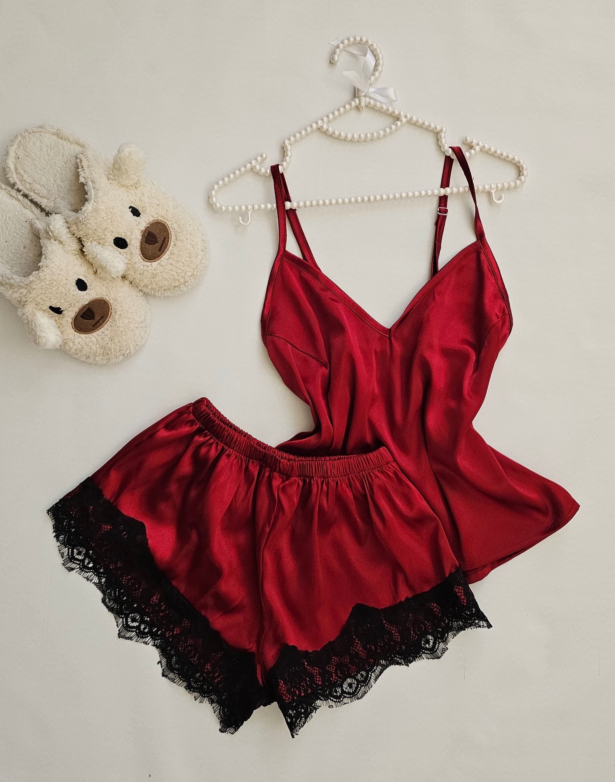 ست لباس خواب ساتن دو تیکه زنانه کد ۱۵۱